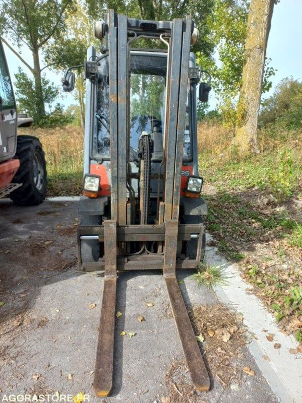 CHARIOT ELEVATEUR FENWICK - Matériel de manutention: photos 4 CHARIOT ELEVATEUR FENWICK - Matériel de manutention: photos 4