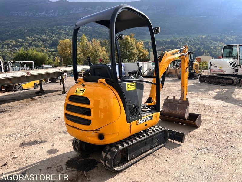 Mini-pelle 1,8T JCB 8018CTS - Année 2005 - 3485 heures - Pelle: photos 4 Mini-pelle 1,8T JCB 8018CTS - Année 2005 - 3485 heures - Pelle: photos 4