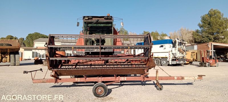 Moissonneuse DANIA 7200 - Tracteur agricole: photos 2 Moissonneuse DANIA 7200 - Tracteur agricole: photos 2