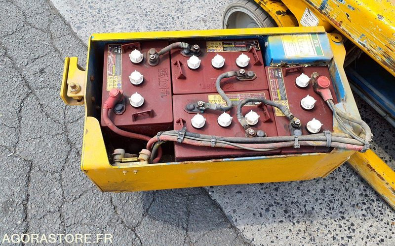 Nacelle electrique à ciseaux 7 m GENIE GS1930 - Nacelle: photos 5 Nacelle electrique à ciseaux 7 m GENIE GS1930 - Nacelle: photos 5