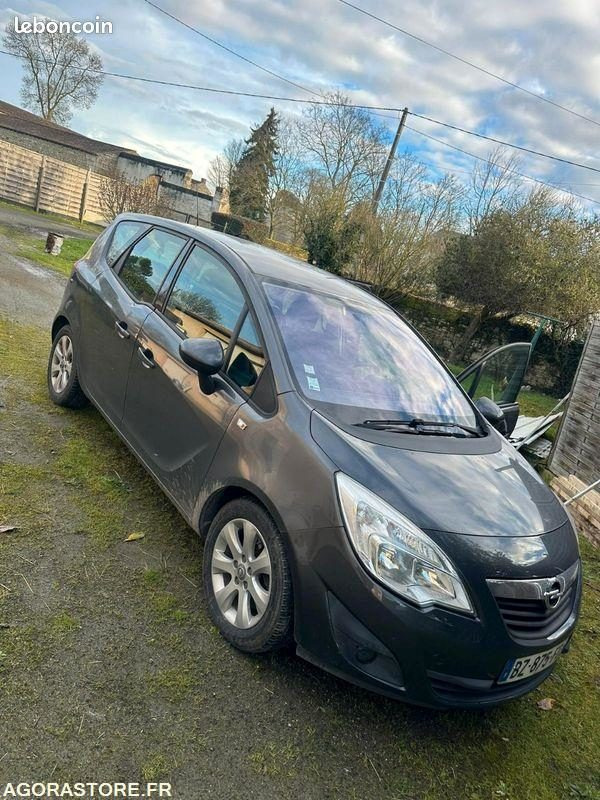 OPEL MERIVA - 2011- 247000 - Voiture à hayon: photos 3 OPEL MERIVA - 2011- 247000 - Voiture à hayon: photos 3