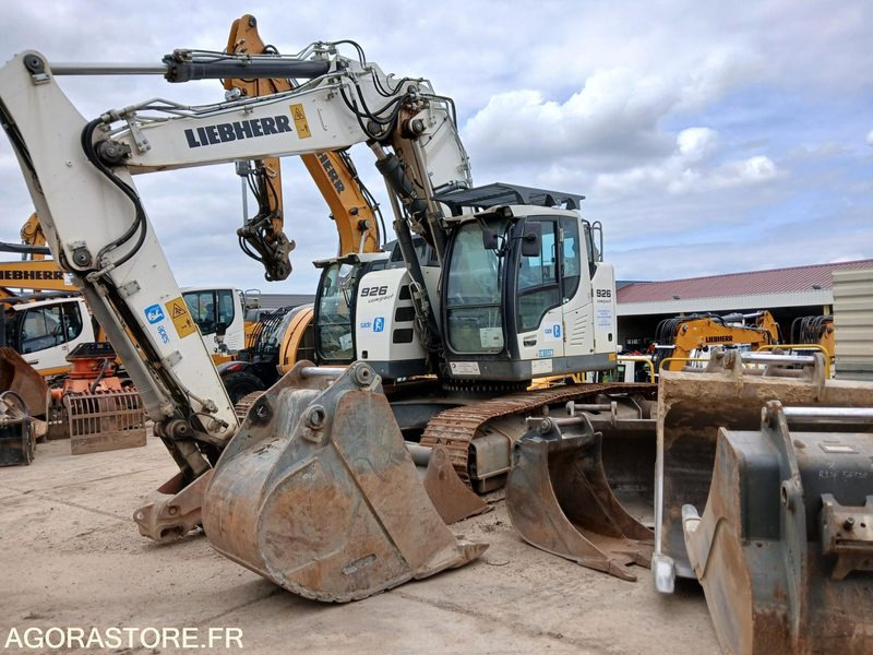 PELLE S/CHENILLES LIEBHERR R 926 COMPACT - 2020 / 3723 HEURES - Pelle: photos 2 PELLE S/CHENILLES LIEBHERR R 926 COMPACT - 2020 / 3723 HEURES - Pelle: photos 2