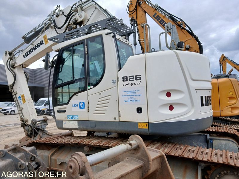 PELLE S/CHENILLES LIEBHERR R 926 COMPACT - 2020 / 3723 HEURES - Pelle: photos 1 PELLE S/CHENILLES LIEBHERR R 926 COMPACT - 2020 / 3723 HEURES - Pelle: photos 1