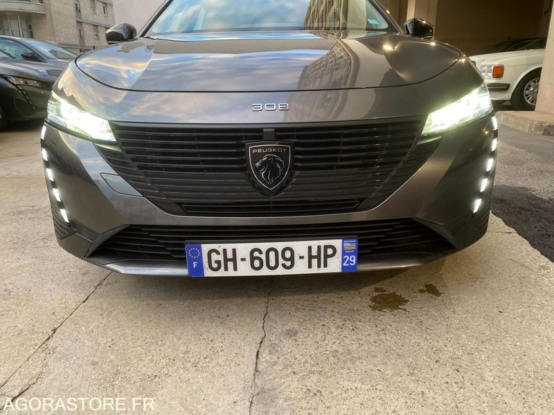 PEUGEOT 308 III (P5) SW 1.5 BlueHDi 16V EAT8 S&S 130 Boîte automatique PAS TVA - Voiture break: photos 4 PEUGEOT 308 III (P5) SW 1.5 BlueHDi 16V EAT8 S&S 130 Boîte automatique PAS TVA - Voiture break: photos 4