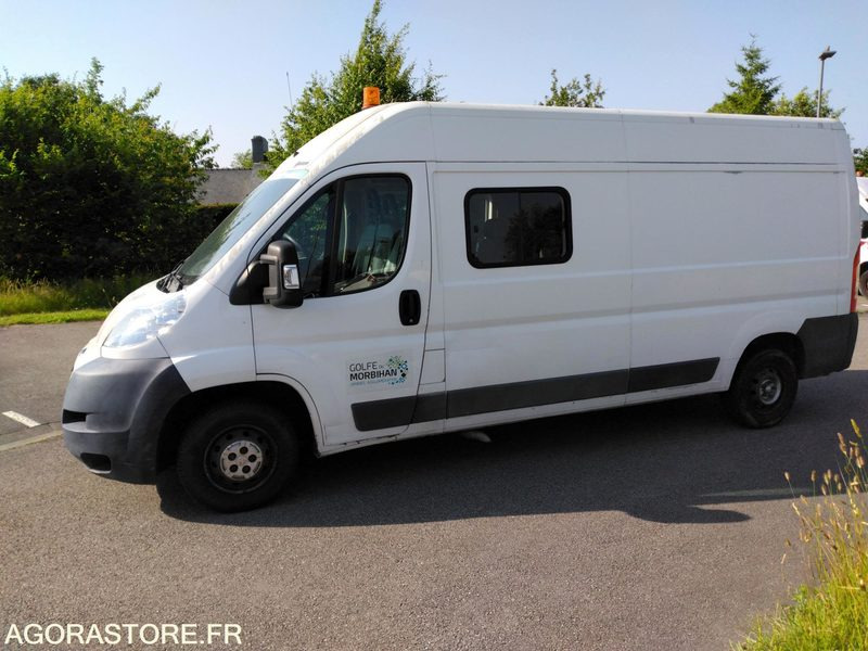PEUGEOT BOXER 9 PLACES - Fourgon utilitaire: photos 2 PEUGEOT BOXER 9 PLACES - Fourgon utilitaire: photos 2