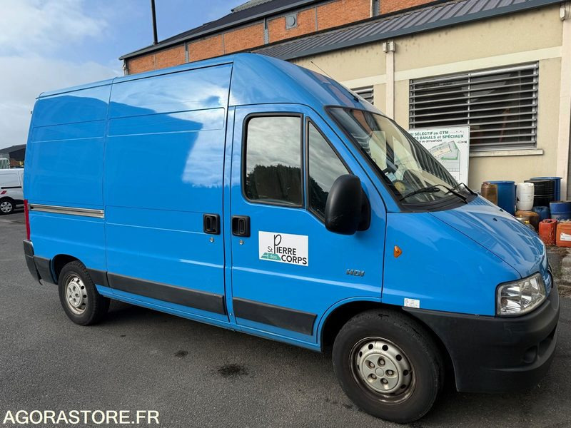 PEUGEOT BOXER L1H2 - Fourgon utilitaire: photos 1 PEUGEOT BOXER L1H2 - Fourgon utilitaire: photos 1