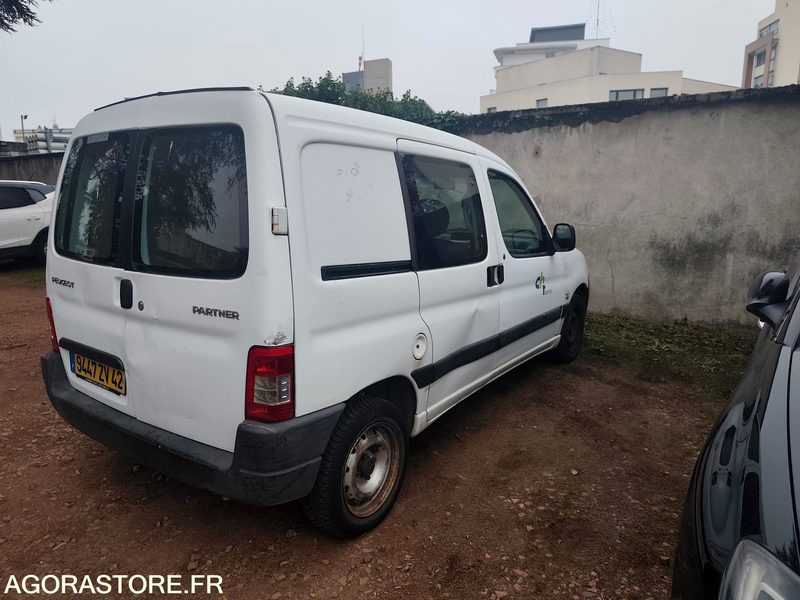 PEUGEOT PARTNER - Fourgonnette: photos 4 PEUGEOT PARTNER - Fourgonnette: photos 4