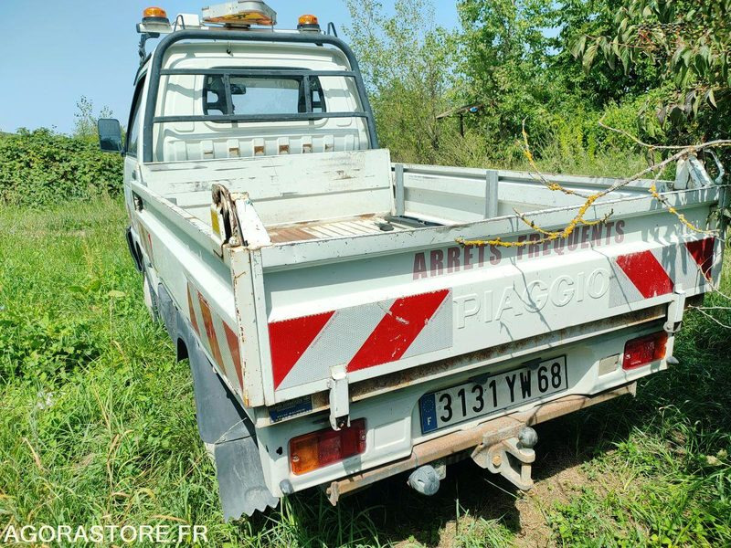 PIAGGIO PORTER - Véhicule utilitaire benne: photos 4 PIAGGIO PORTER - Véhicule utilitaire benne: photos 4