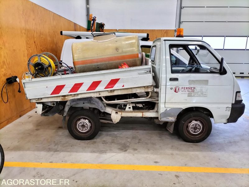 PIAGGIO PORTER - Véhicule utilitaire benne: photos 5 PIAGGIO PORTER - Véhicule utilitaire benne: photos 5