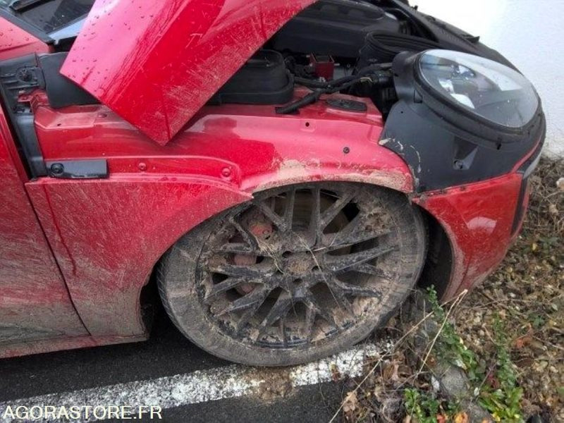 PORSCHE MACAN GTS 3.0 BI-TURBO 360 CH - 2019 - 49 732 KM - SUV: photos 4 PORSCHE MACAN GTS 3.0 BI-TURBO 360 CH - 2019 - 49 732 KM - SUV: photos 4