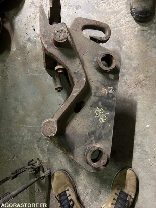 ATTACHE RAPIDE VERACHTERT - Pièces de rechange pour Engins de chantier: photos 1 ATTACHE RAPIDE VERACHTERT - Pièces de rechange pour Engins de chantier: photos 1