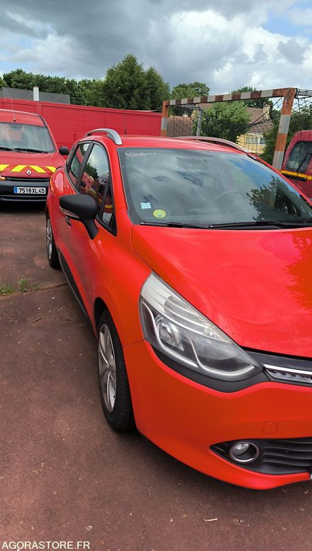RENAULT CLIO IV ESTATE ZEN DCI 90 ECO2 - 2014 - 305509kms - Voiture: photos 1 RENAULT CLIO IV ESTATE ZEN DCI 90 ECO2 - 2014 - 305509kms - Voiture: photos 1