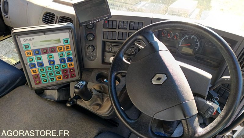 RENAULT MAJOR SCARAB - 2007 - 4730h - Balayeuse de voirie: photos 3 RENAULT MAJOR SCARAB - 2007 - 4730h - Balayeuse de voirie: photos 3