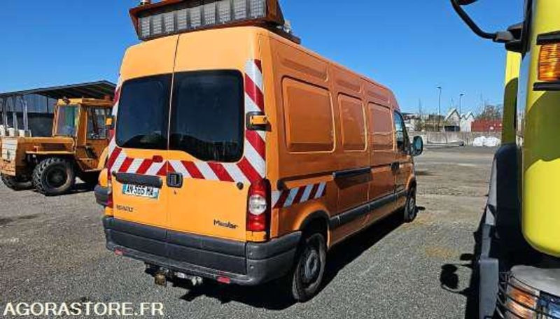 RENAULT MASTER - AN565MA - Fourgon utilitaire: photos 2 RENAULT MASTER - AN565MA - Fourgon utilitaire: photos 2