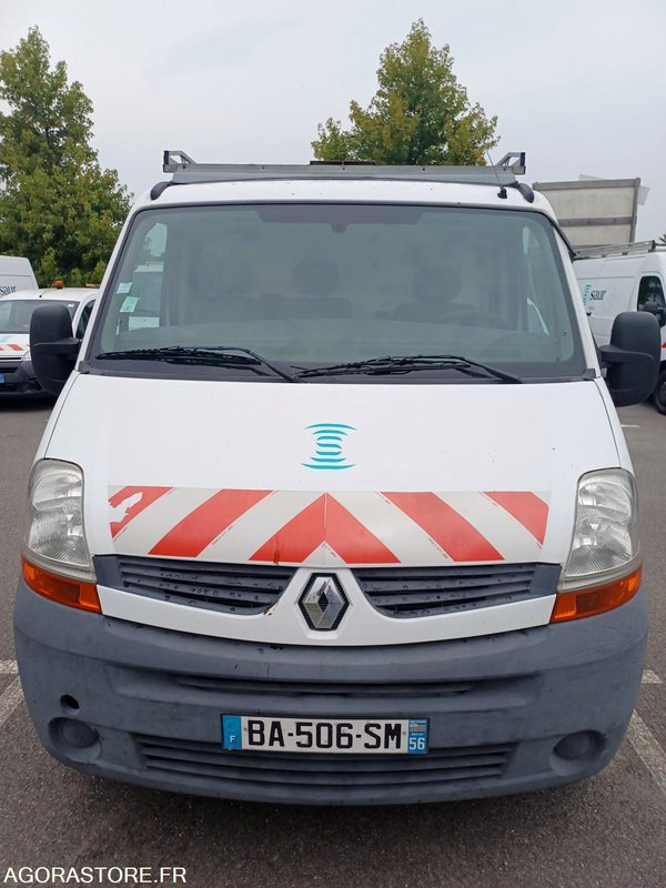 RENAULT MASTER BA506SM - 2010 / 171 977 KM - Fourgon utilitaire: photos 1 RENAULT MASTER BA506SM - 2010 / 171 977 KM - Fourgon utilitaire: photos 1