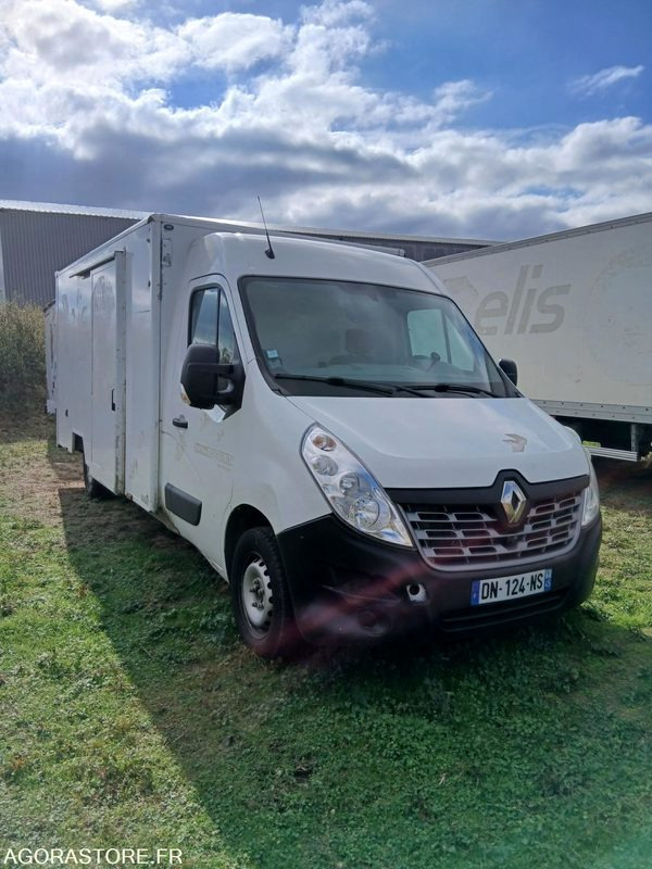 RENAULT MASTER ROULANT - 2015 - 348120 KMS - VENDU EN L'ETAT - Fourgon utilitaire: photos 2 RENAULT MASTER ROULANT - 2015 - 348120 KMS - VENDU EN L'ETAT - Fourgon utilitaire: photos 2