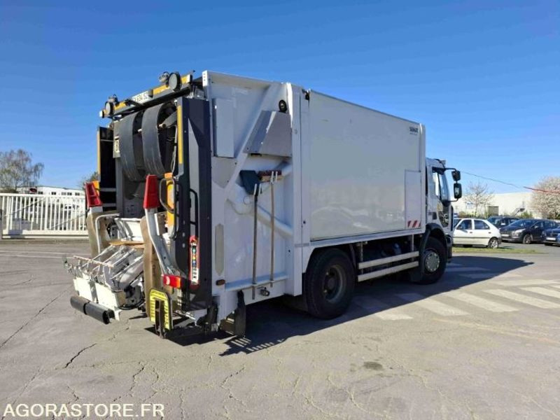RENAULT PREMIUM 310,19 - BOM 16m3 SEMAT CARGOPAC 334 - 2013/146227 KM (CX634SZ) - Benne à ordures ménagères: photos 2 RENAULT PREMIUM 310,19 - BOM 16m3 SEMAT CARGOPAC 334 - 2013/146227 KM (CX634SZ) - Benne à ordures ménagères: photos 2
