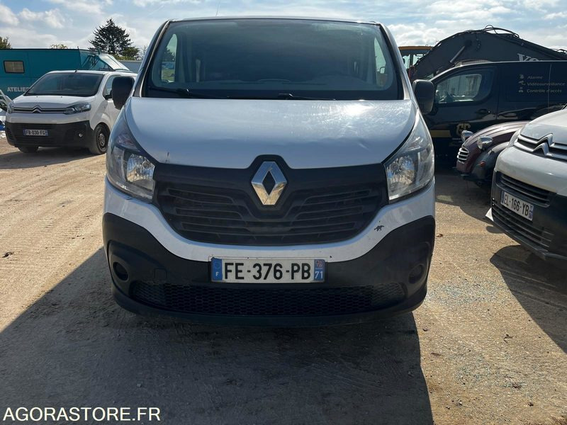 RENAULT TRAFIC 3 1.6 dci 6 PLACES - 2019 / 291000 KM - Fourgonnette: photos 2 RENAULT TRAFIC 3 1.6 dci 6 PLACES - 2019 / 291000 KM - Fourgonnette: photos 2