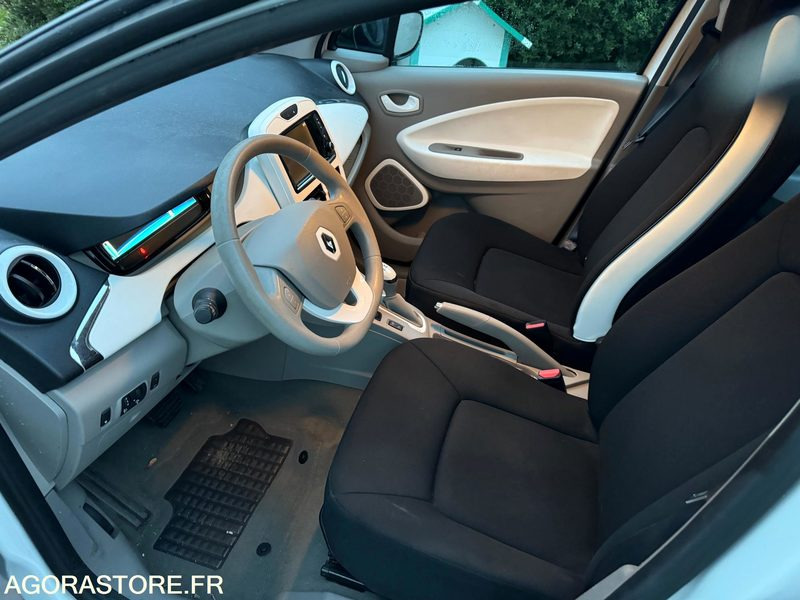 RENAULT ZOE - 2021 - 35000KM - Voiture: photos 5 RENAULT ZOE - 2021 - 35000KM - Voiture: photos 5