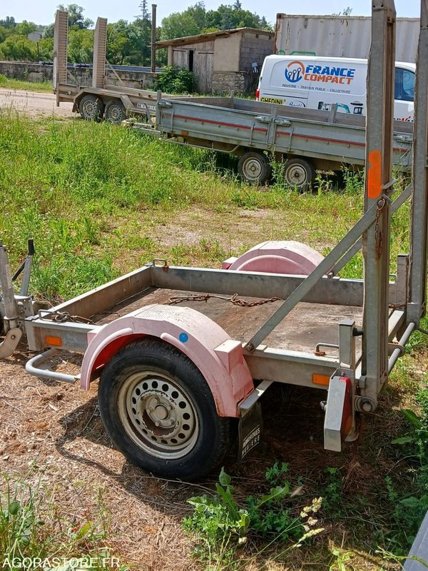 Remorque PORTE ROULEAU HUBIERE - Remorque plateau: photos 3 Remorque PORTE ROULEAU HUBIERE - Remorque plateau: photos 3