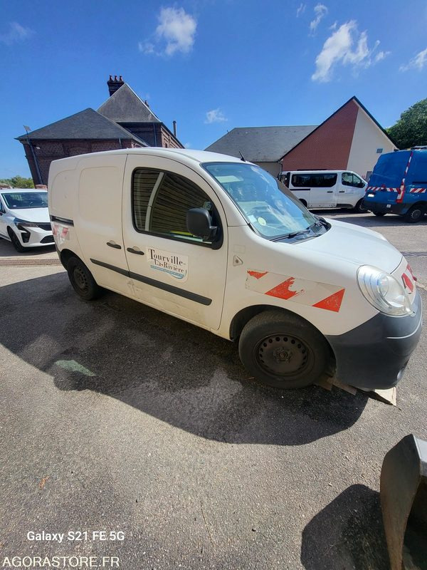 Renault Kangoo 2 141721 kms 2008 - Fourgonnette: photos 5 Renault Kangoo 2 141721 kms 2008 - Fourgonnette: photos 5