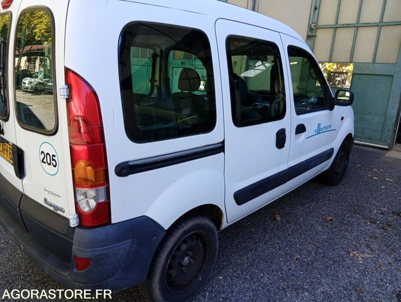 Renault Kangoo 512AFH69 - Voiture: photos 2 Renault Kangoo 512AFH69 - Voiture: photos 2