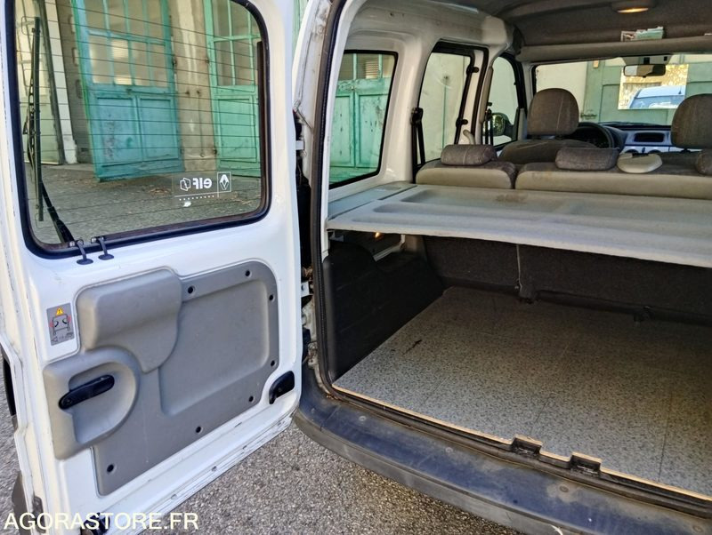 Renault Kangoo 512AFH69 - Voiture: photos 5 Renault Kangoo 512AFH69 - Voiture: photos 5
