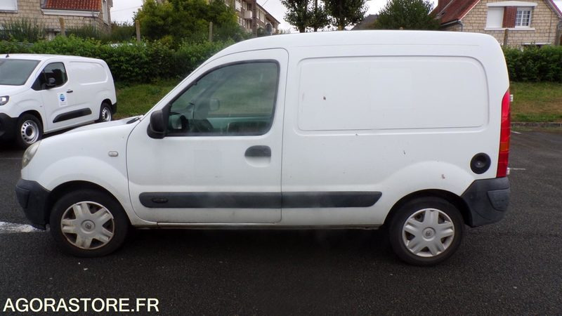 Renault Kangoo AL-886-PK (BP) - Fourgonnette: photos 1 Renault Kangoo AL-886-PK (BP) - Fourgonnette: photos 1