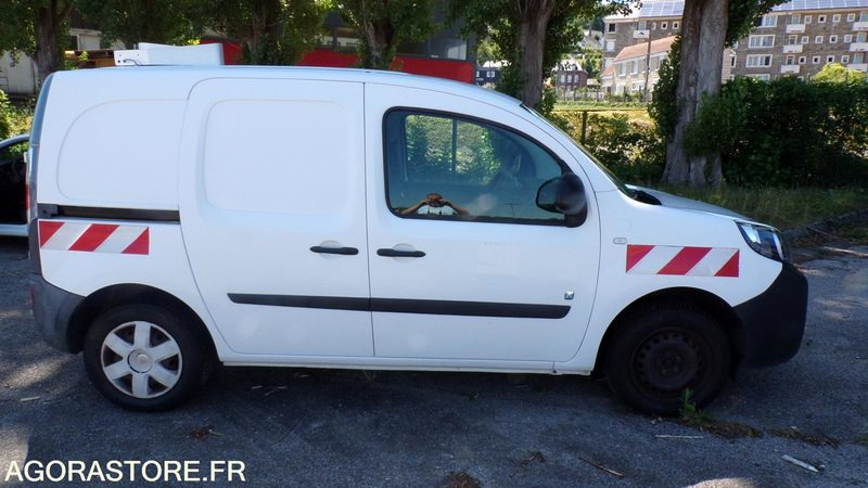 Renault Kangoo ZE CX-433-CV (EAU) - Fourgonnette, Utilitaire électrique: photos 4 Renault Kangoo ZE CX-433-CV (EAU) - Fourgonnette, Utilitaire électrique: photos 4
