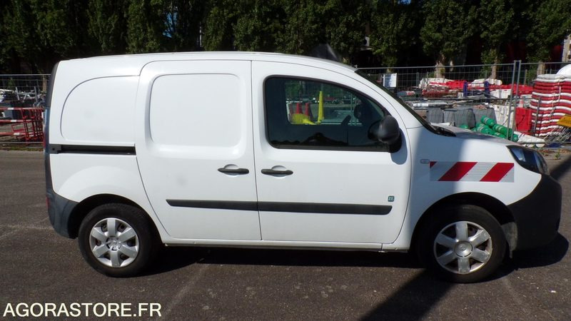 Renault Kangoo ZE EA-300-ZA (BP) - Fourgonnette, Utilitaire électrique: photos 3 Renault Kangoo ZE EA-300-ZA (BP) - Fourgonnette, Utilitaire électrique: photos 3