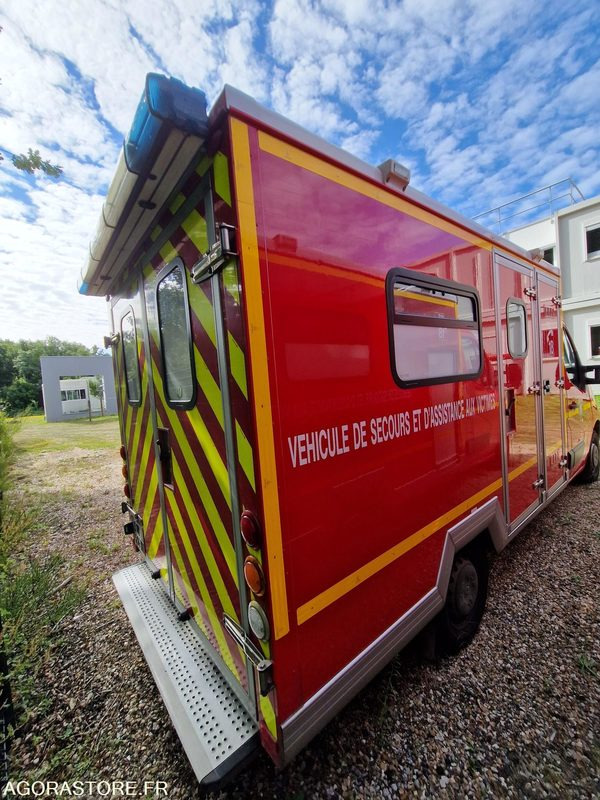 Renault Master - 2011 - 174389 - BV594XQ - Fourgon utilitaire: photos 3 Renault Master - 2011 - 174389 - BV594XQ - Fourgon utilitaire: photos 3