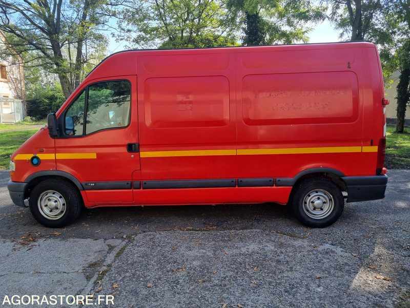 Renault Master L2H2 - 7415 VN 63 - 2000 - Voiture: photos 2 Renault Master L2H2 - 7415 VN 63 - 2000 - Voiture: photos 2