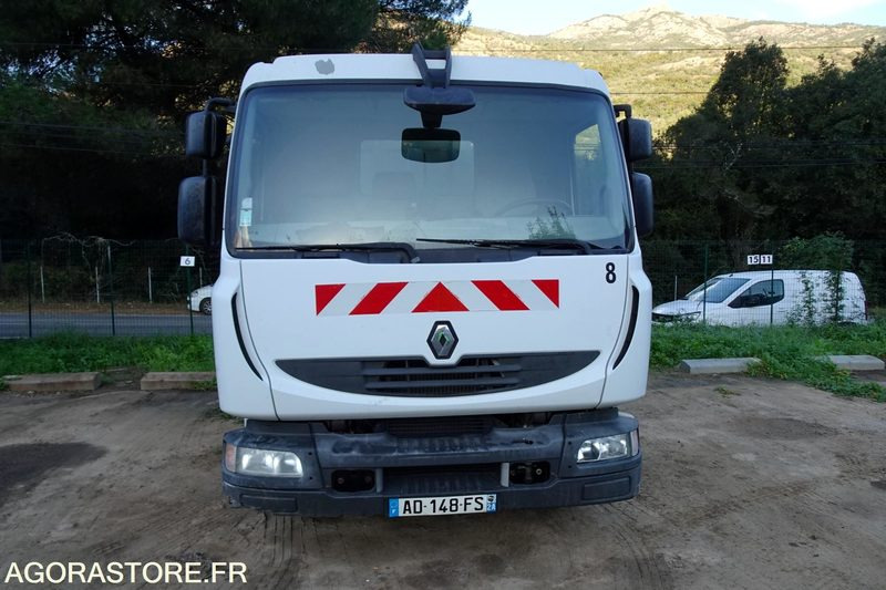 Renault Midlum 220 DXI - Benne à ordures ménagères: photos 1 Renault Midlum 220 DXI - Benne à ordures ménagères: photos 1