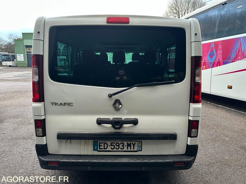 Renault Trafic 8 places / ED-593-MY / 463 642kms - Minibus, Transport de personnes: photos 5 Renault Trafic 8 places / ED-593-MY / 463 642kms - Minibus, Transport de personnes: photos 5