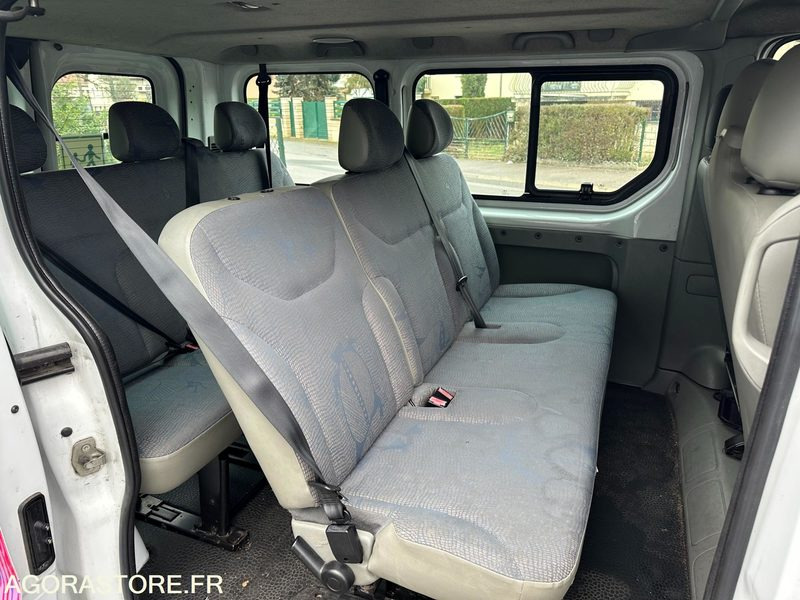 Renault Trafic 9 places / EG-558-SZ / 463 561kms - Minibus, Transport de personnes: photos 5 Renault Trafic 9 places / EG-558-SZ / 463 561kms - Minibus, Transport de personnes: photos 5