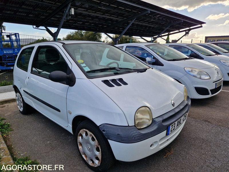 Renault Twingo - 2007 - 85550 - 23AHL29 - Voiture: photos 2 Renault Twingo - 2007 - 85550 - 23AHL29 - Voiture: photos 2