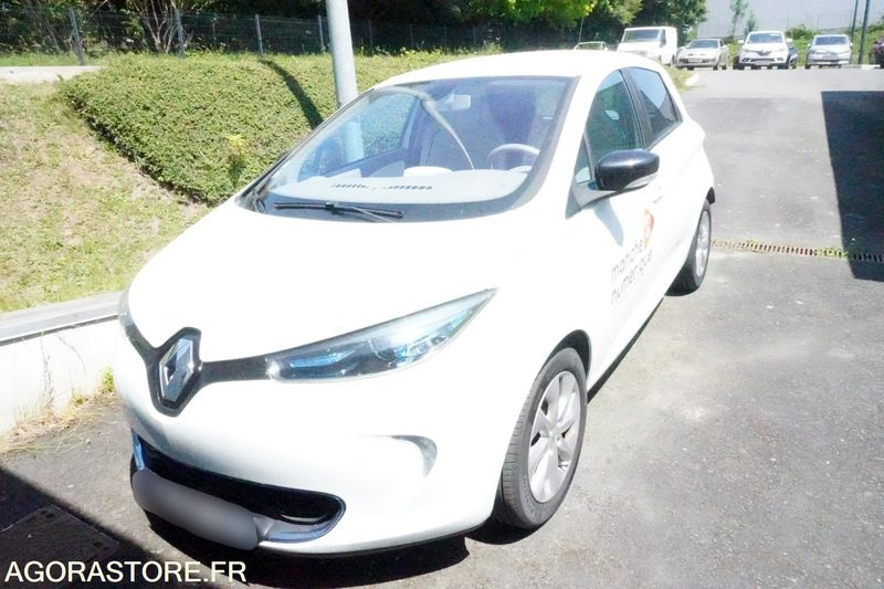 Renault ZOE ZEN 27765 kms 2014 - Voiture: photos 1 Renault ZOE ZEN 27765 kms 2014 - Voiture: photos 1