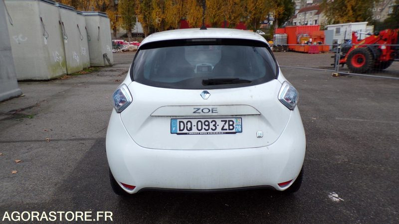 Renault Zoe DQ-093-ZB (BP) - Voiture: photos 4 Renault Zoe DQ-093-ZB (BP) - Voiture: photos 4