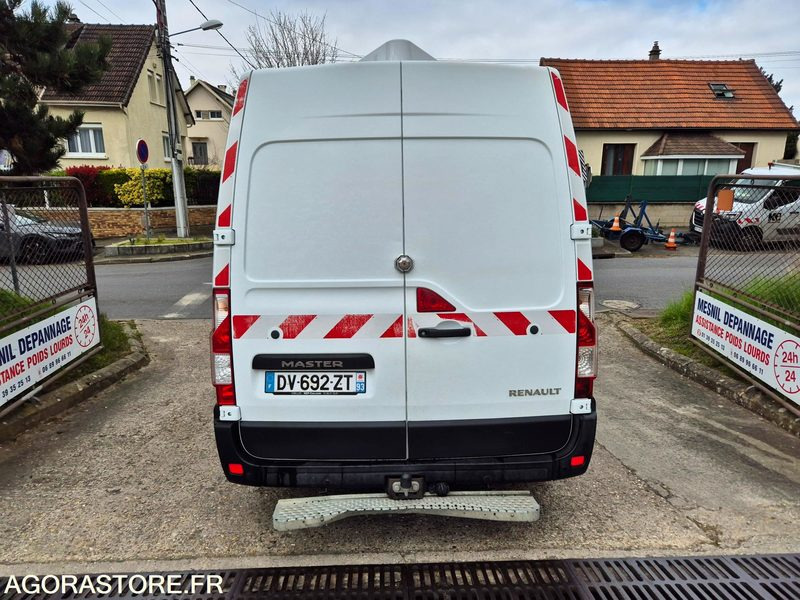Renault master 2.3 dci 125 cv - 2015 - 224 000km - Fourgon utilitaire: photos 3 Renault master 2.3 dci 125 cv - 2015 - 224 000km - Fourgon utilitaire: photos 3