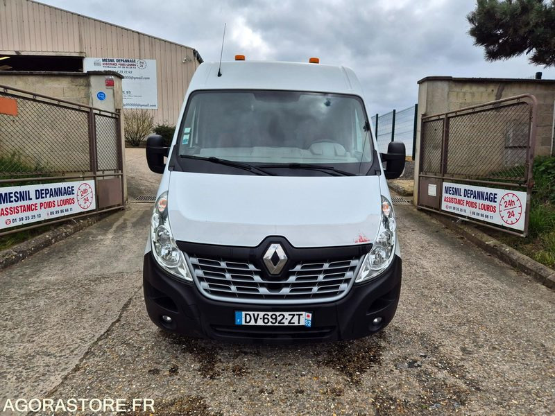 Renault master 2.3 dci 125 cv - 2015 - 224 000km - Fourgon utilitaire: photos 2 Renault master 2.3 dci 125 cv - 2015 - 224 000km - Fourgon utilitaire: photos 2