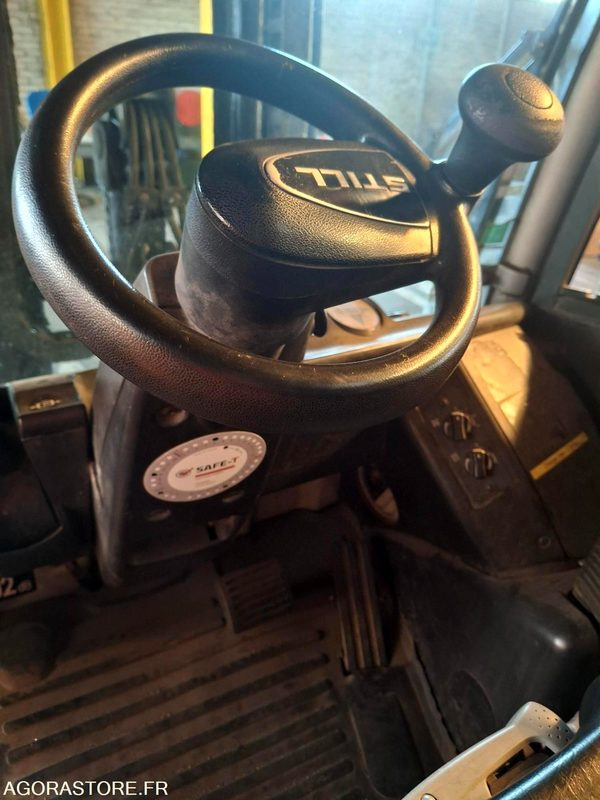 STILL | RX70-25 | 2009 | 9 886H - Chariot élévateur: photos 3 STILL | RX70-25 | 2009 | 9 886H - Chariot élévateur: photos 3