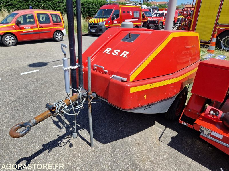 Remorque RSR Secours - Semi-remorque: photos 1 Remorque RSR Secours - Semi-remorque: photos 1
