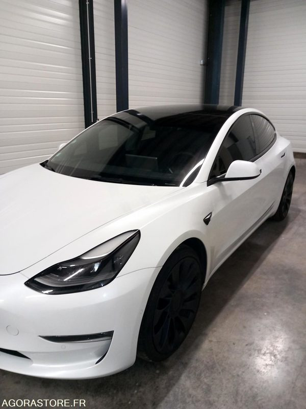 TESLA MODEL 3 - 101000KM - GB998TZ - 2021 - Voiture: photos 3 TESLA MODEL 3 - 101000KM - GB998TZ - 2021 - Voiture: photos 3