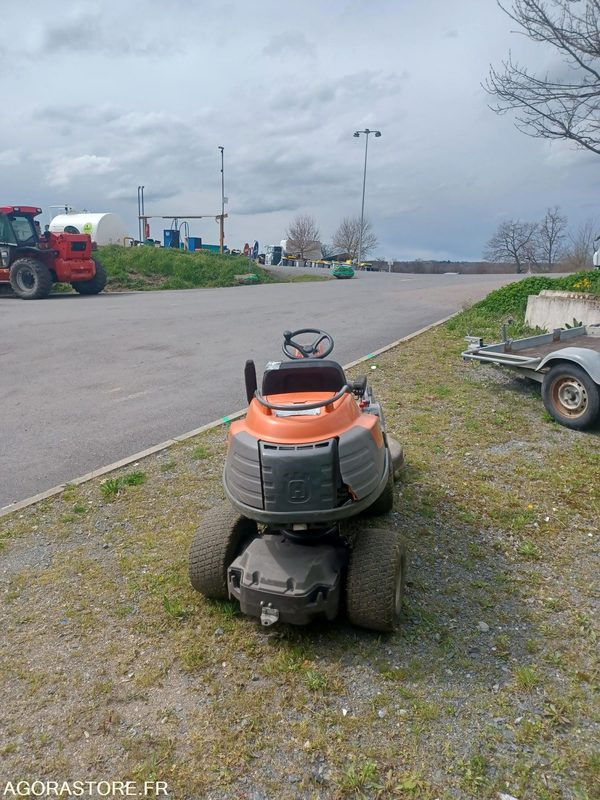 TONDEUSE HUSQVARNA P524 - Motofaucheuse: photos 4 TONDEUSE HUSQVARNA P524 - Motofaucheuse: photos 4