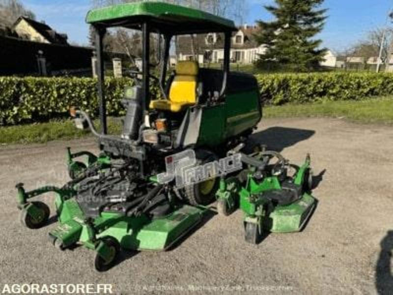 TONDEUSE - JOHN DEER - 57 CV - 3500H - 2005 - Motofaucheuse: photos 4 TONDEUSE - JOHN DEER - 57 CV - 3500H - 2005 - Motofaucheuse: photos 4