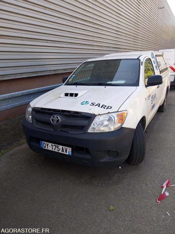 TOYOTA Hilux Groupe HP 2007 (448000Km) VENTE EXPORT UNIQUEMENT ROULANT - Fourgonnette: photos 1 TOYOTA Hilux Groupe HP 2007 (448000Km) VENTE EXPORT UNIQUEMENT ROULANT - Fourgonnette: photos 1