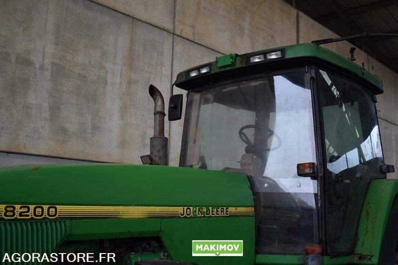 Tracteur Agricole/Forrestier John Deere 8200 - Tracteur agricole: photos 5 Tracteur Agricole/Forrestier John Deere 8200 - Tracteur agricole: photos 5