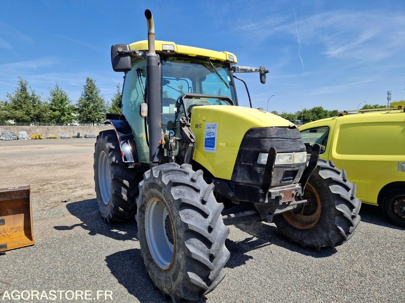 Tracteur Case MXU 100 PRO - 5809SA41 - Tracteur agricole: photos 2 Tracteur Case MXU 100 PRO - 5809SA41 - Tracteur agricole: photos 2