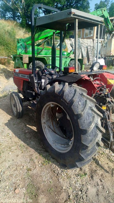 Tracteur Massey Ferguson 374V - 5277Heures - Tracteur agricole: photos 3 Tracteur Massey Ferguson 374V - 5277Heures - Tracteur agricole: photos 3