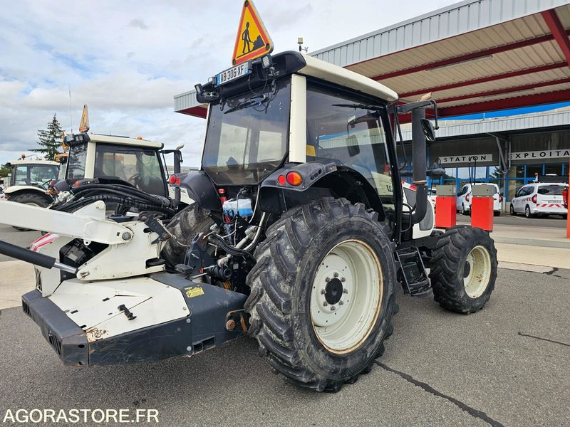 Tracteur Valtra n82H - AB306XF - Tracteur agricole: photos 3 Tracteur Valtra n82H - AB306XF - Tracteur agricole: photos 3